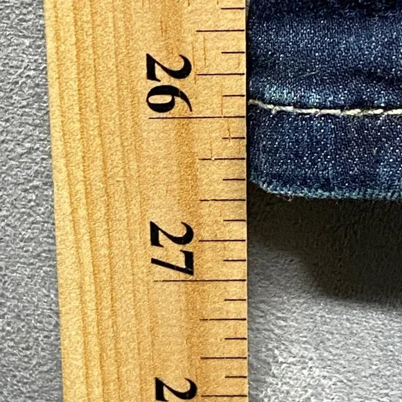 Simply Vera Vera Wang Denim Capri Mid Rise Jeans Size 10 Dark Wash - Picture 7 of 16